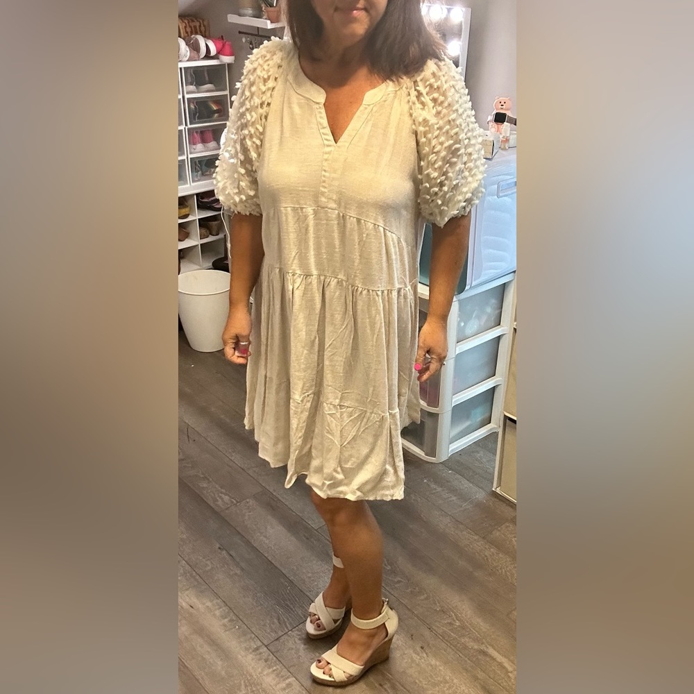 Cream short sleeve dress